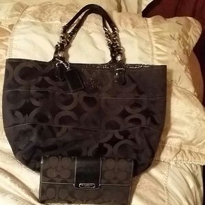 Black coach purse with matching wallet **RESERVED