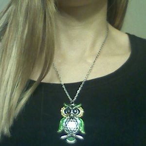 Beautiful jeweled owl necklace