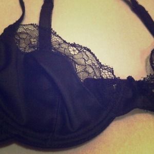 Dolce & Gabbana bra 💯authentic! 32C