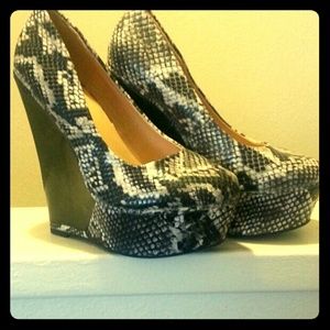 Snake print wedges