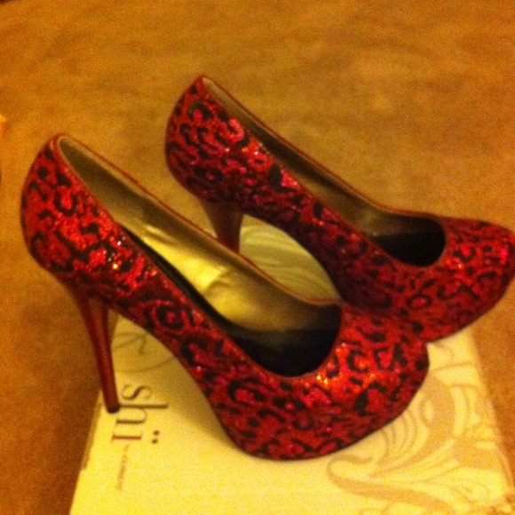 Storm leopard Red/Fuchsia - Picture 3 of 4