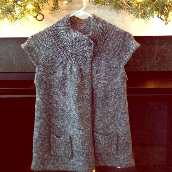 🔻Reduced🔻  Cozy Funnel Neck Cap Sleeve Sweater