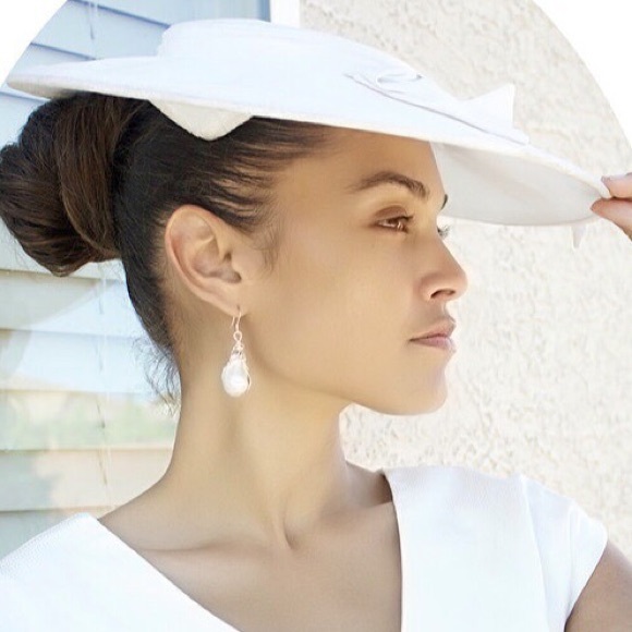 King-size Fresh Water Baroque Pearl Earrings