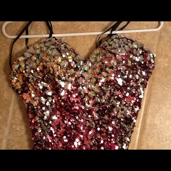 ❌SOLD❌Multicolored sequenced Prom Dress - Picture 4 of 4