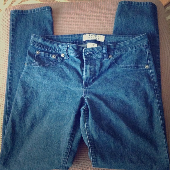 Dark wash jeggings! Final reduction 🚫