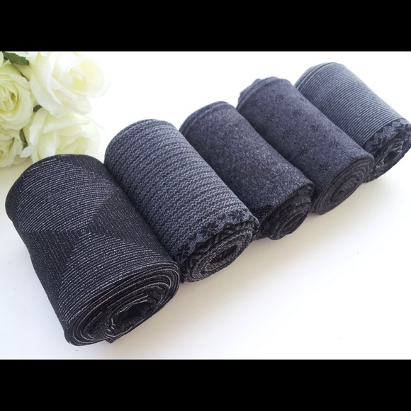 Nordic pattern with dots tights - Picture 4 of 4