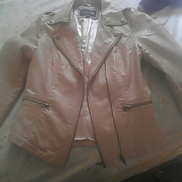 Pink leather jacket - Picture 2 of 2