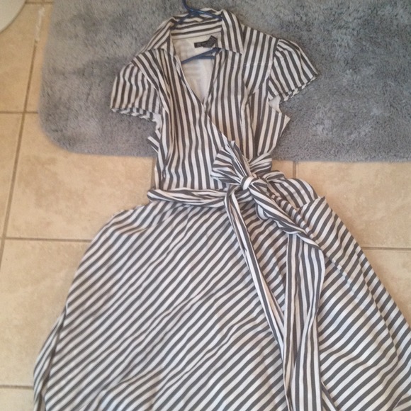 White and grey striped wrap dress. Reserved