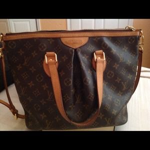 Louis Vuitton women bag Palermo