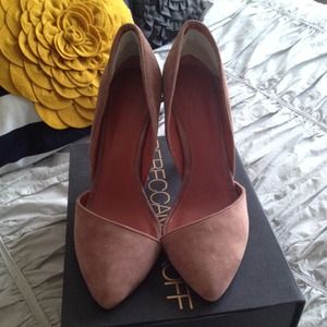 Rebecca Minkoff Shoes - ๐HOST PICK๐ Rebecca Minkoff Pump Rebecca Minkoff Shoes - ๐HOST PICK๐ Rebecca Minkoff Pump