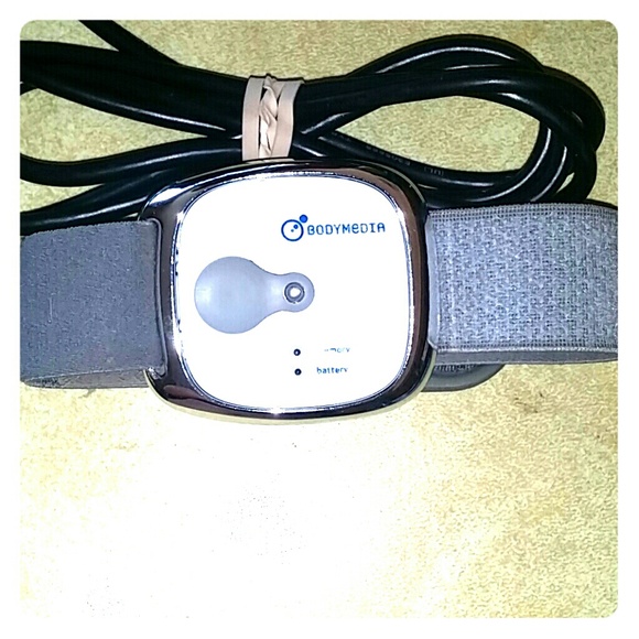 *lower price!! **Bodymedia Fit Armband