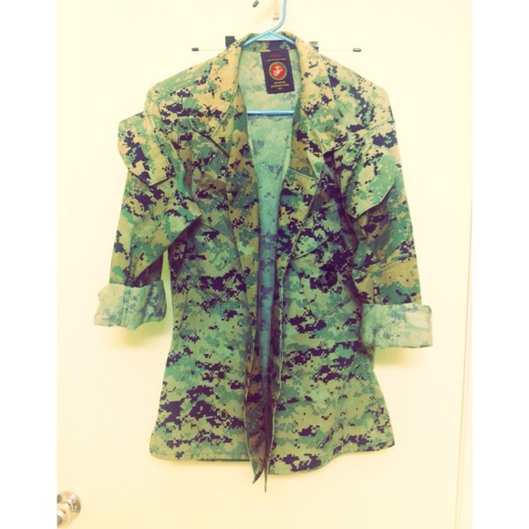 ❌SOLD❌Marine digital camo jacket