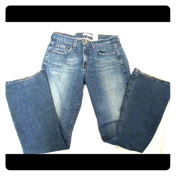 💕 Used women's Levi's Jeans 💕