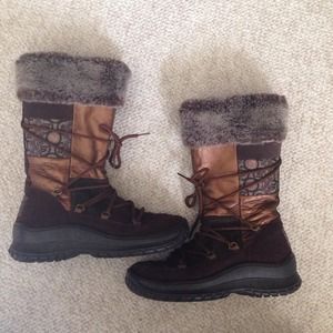 Skechers snow boots