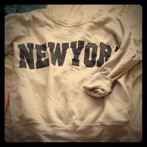 Gray New York boyfriend sweater
