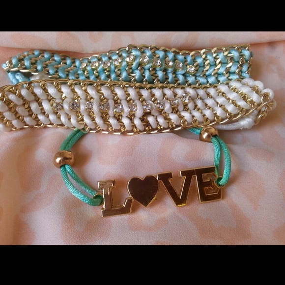 🔴SOLD🔴Arm Candy♥ - Picture 2 of 2