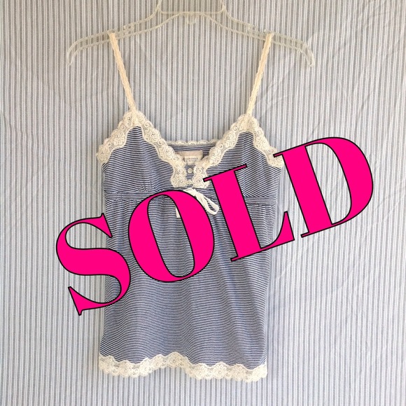 💡SOLD💡A&F striped cami