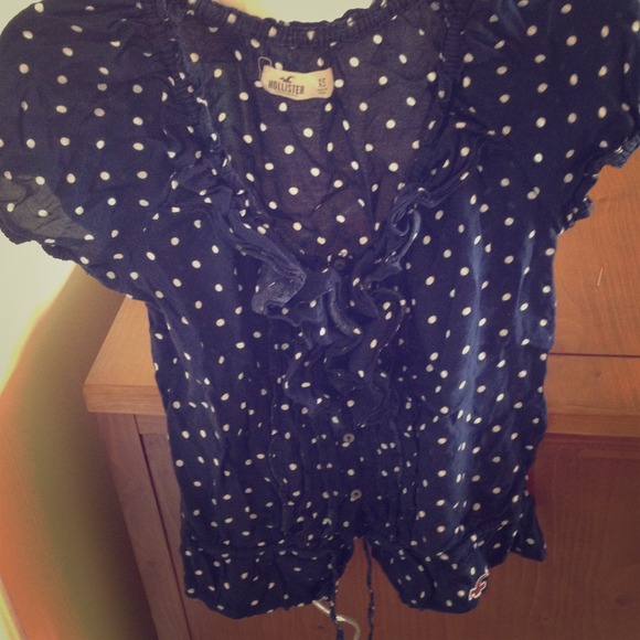 Hollister ruffles summer top - Picture 1 of 1