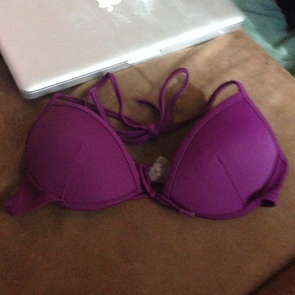 Victorias Secret 34B Light Push Up Bikini top