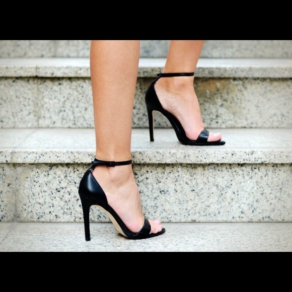 💝SOLD💝 Zara leather high heel sandals