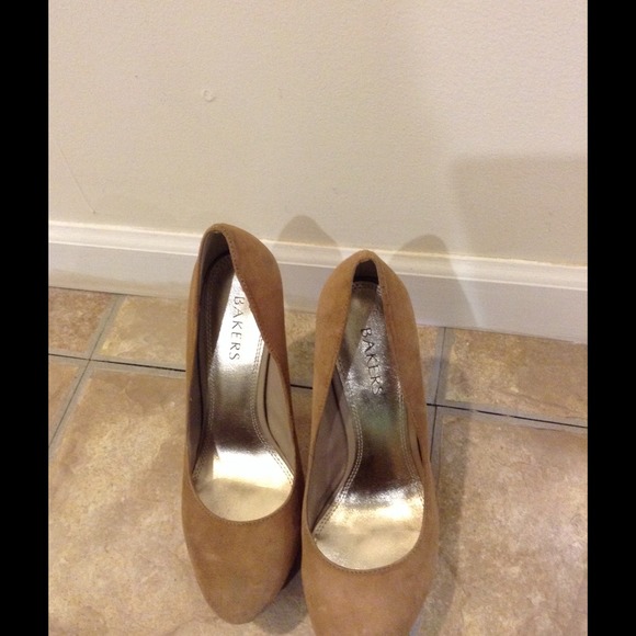 👠 Platform Pump 👠