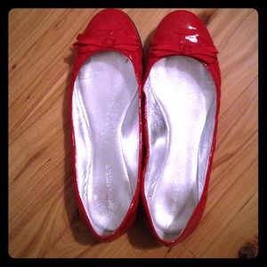 Banana red patent flats