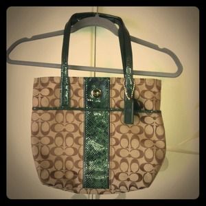 Bundle for @smittykris COACH bag, two tops