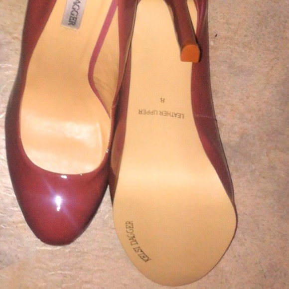 🔴SOLD🔴 Kelsi Dagger Blush patent Pumps - Picture 3 of 3