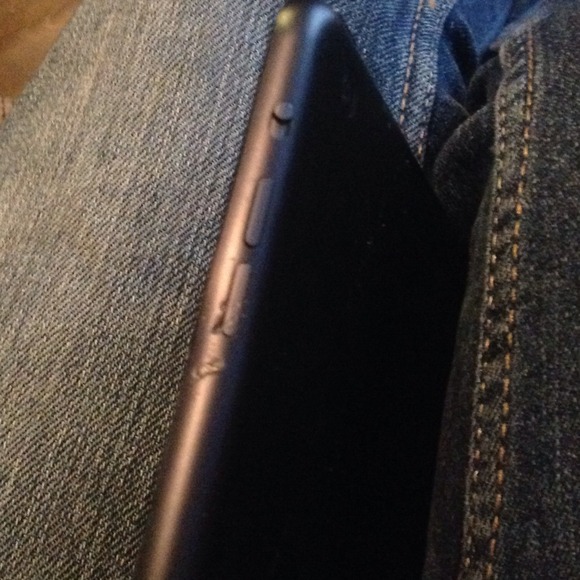 Newest ipad mini - Picture 3 of 3