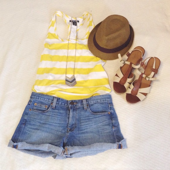 SOLD IN BUNDLE - Picture 2 of 4