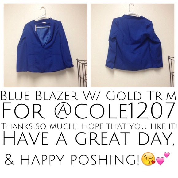 Blue Blazer W/Gold Trim For @cole1207💕
