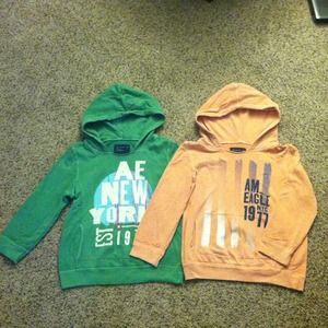 2 American Eagle 3/4 sleeve sweatshirts