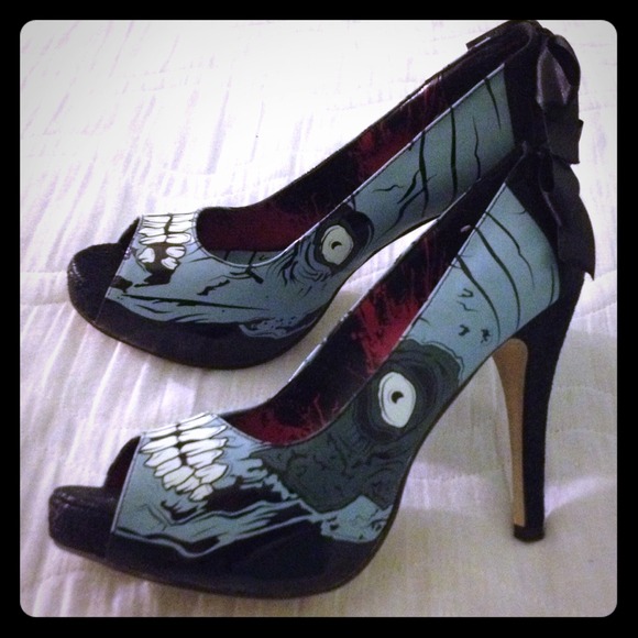 Iron Fist Zombie *Glow In the Dark* Heels