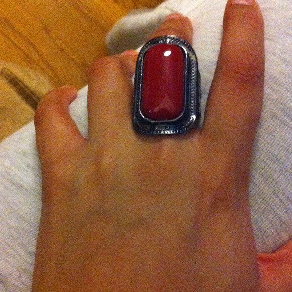 Cute Ring - Picture 3 of 3