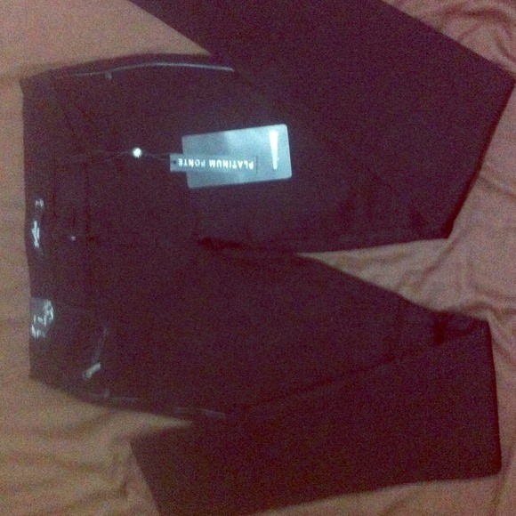 Black jeggings
