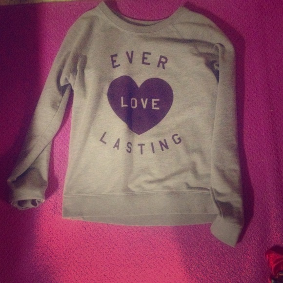 'Ever lasting love' sweater
