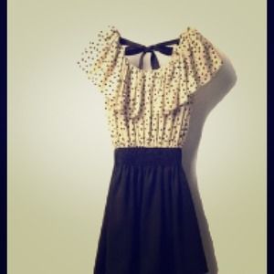 Polka dress! With belt