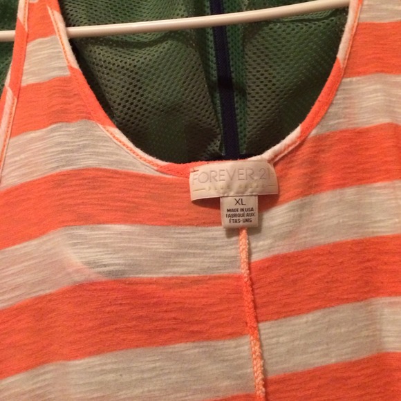 Tank top - Picture 3 of 3