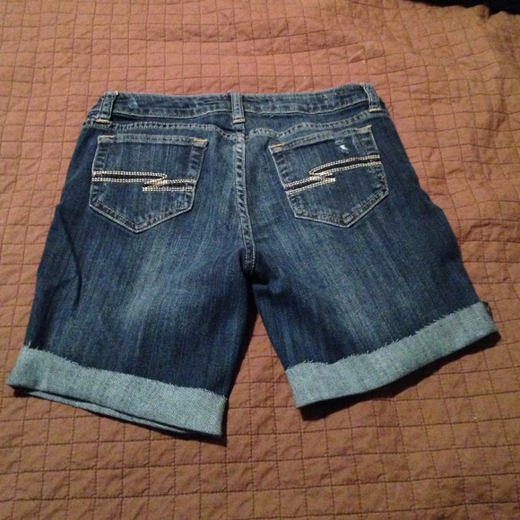 Arizona shorts - Picture 2 of 2