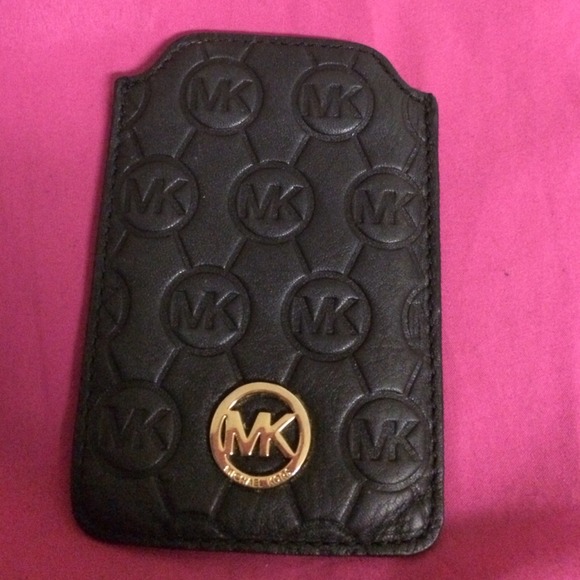 Micheal Kors holder - Picture 1 of 1