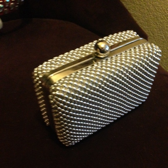 Silver clutch