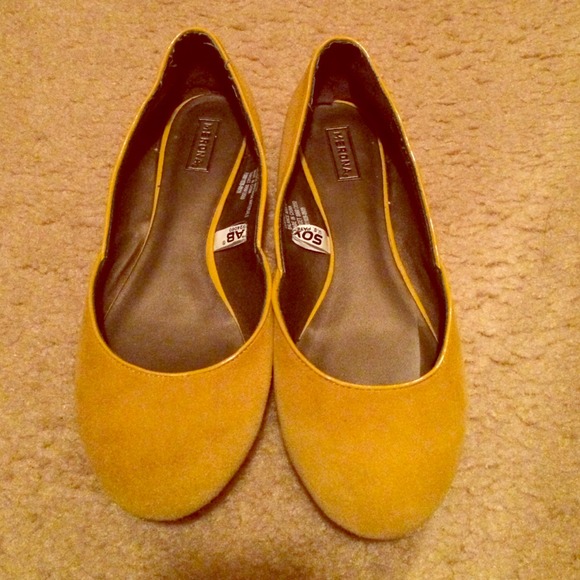 Mustard flats