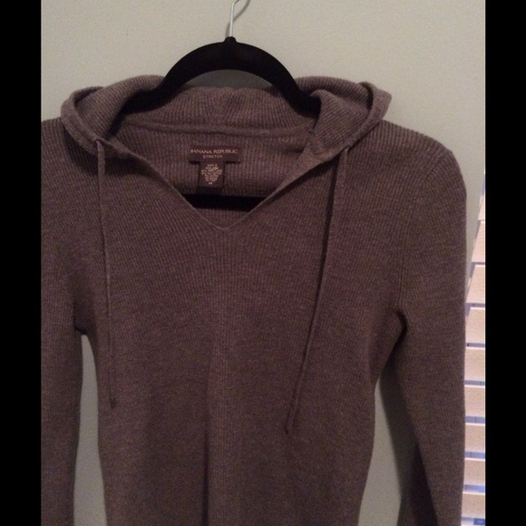 Banana Republic sweater