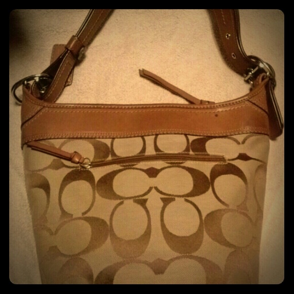 Coach Handbags - Lovely coach handbag
