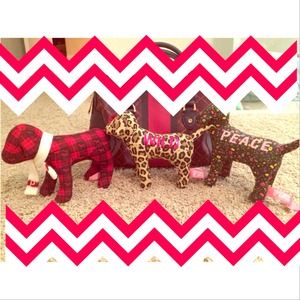 Limited edition victoria secret dogs