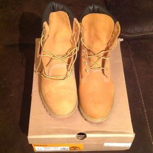 SOLD Mens Timberland Construction Boots