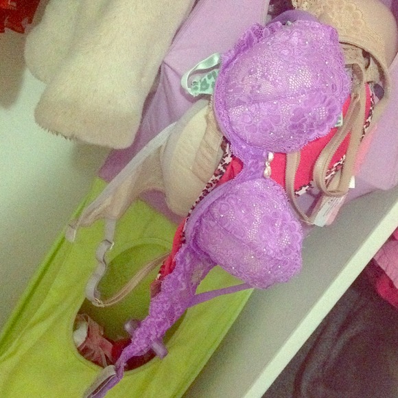 Purple vs bra