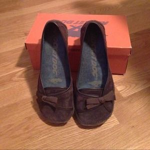 SOLD- Rocket dog brown suede