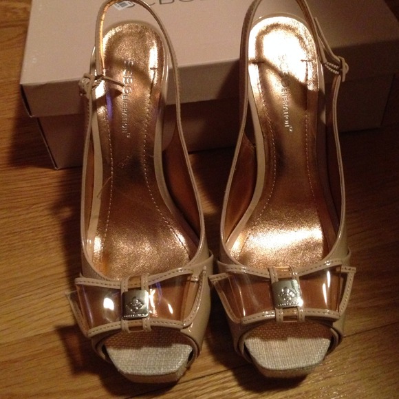 SOLD Bcbg generation - Picture 2 of 4