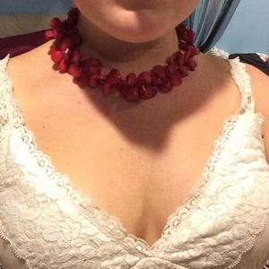 Red coral necklace